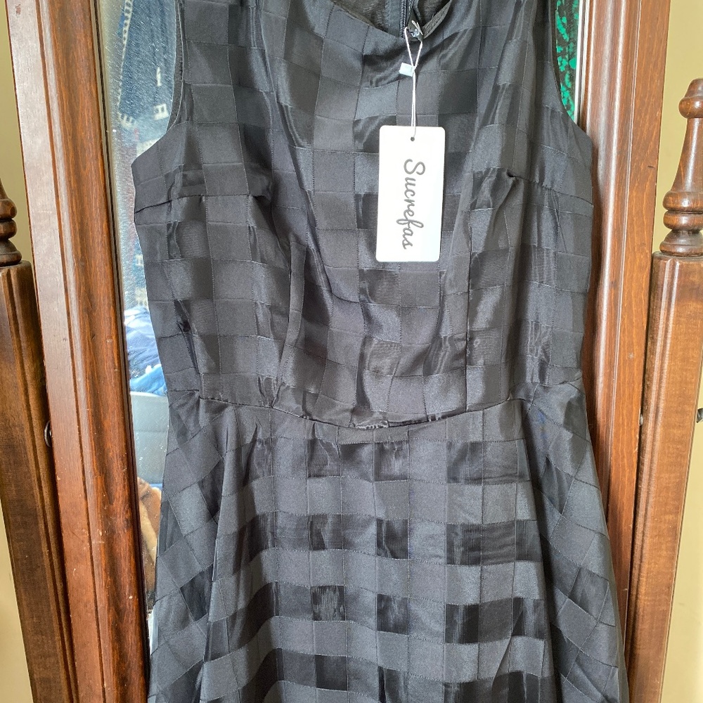 Black floor length gown with pockets